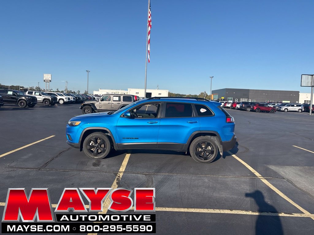 Used 2021 Jeep Cherokee Latitude Plus AWD/4WD image 1