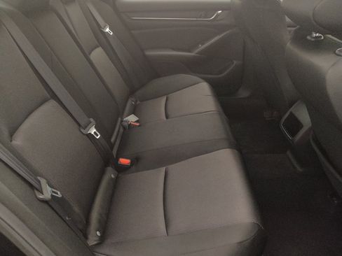Used 2019 Honda Accord LX image 19