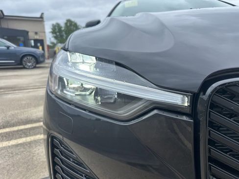 New 2026 Volvo XC60 B5 Plus w/ Protection Package Premier image 11