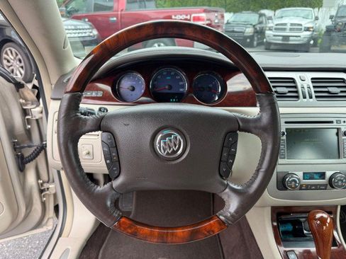 Used 2008 Buick Lucerne Super FWD image 18