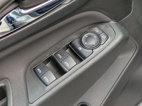 Certified 2022 Chevrolet Equinox RS image 11