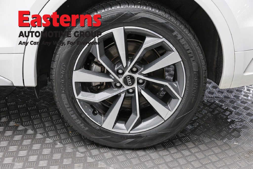 Used 2024 Audi Q5 2.0T Premium Plus AWD/4WD image 9