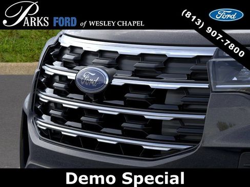 New 2026 Ford Explorer Active RWD image 17