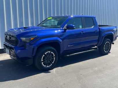 Used 2024 Toyota Tacoma TRD Sport w/ TRD Sport Upgrade Package