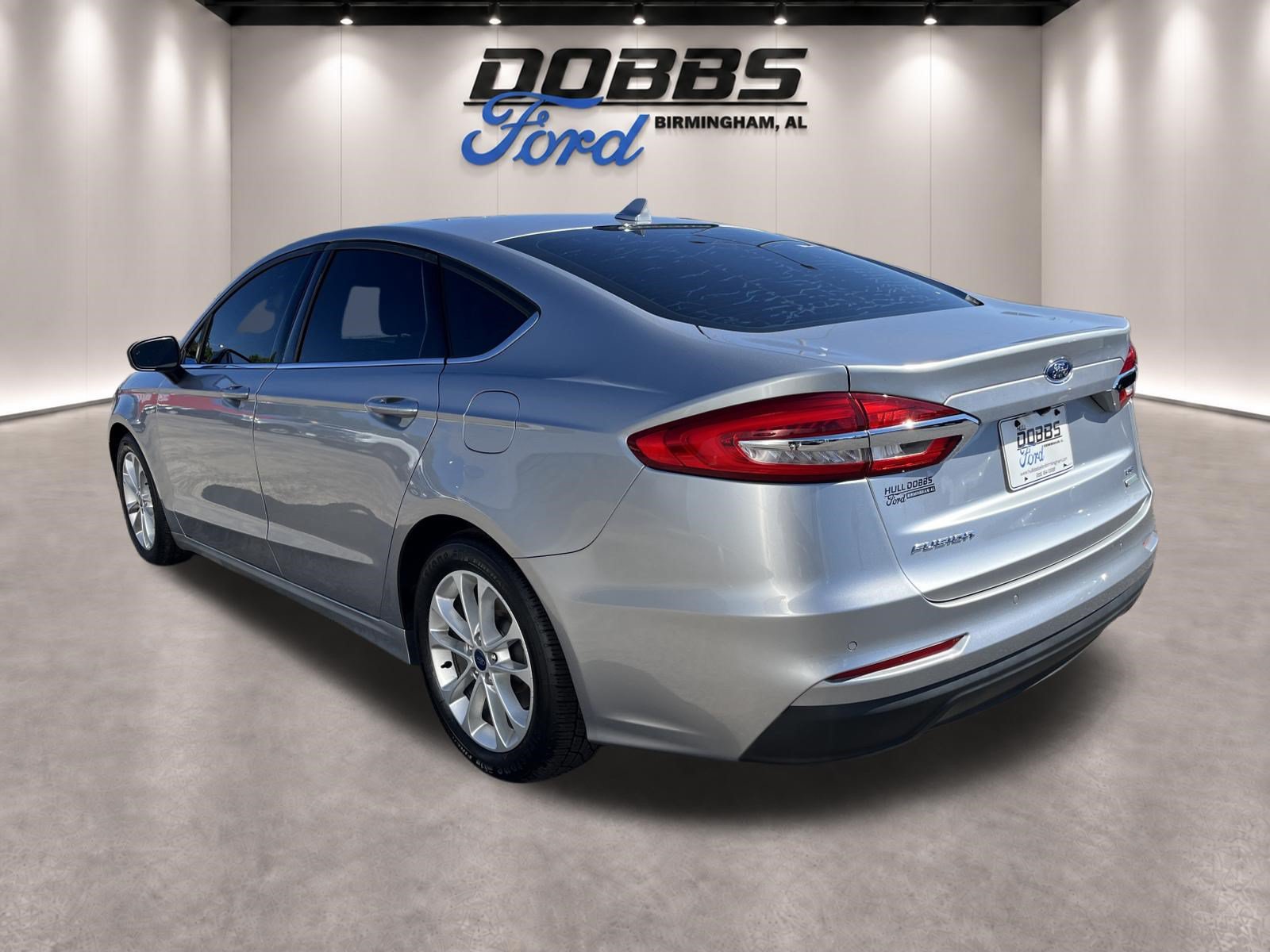 Certified 2020 Ford Fusion SE FWD image 5