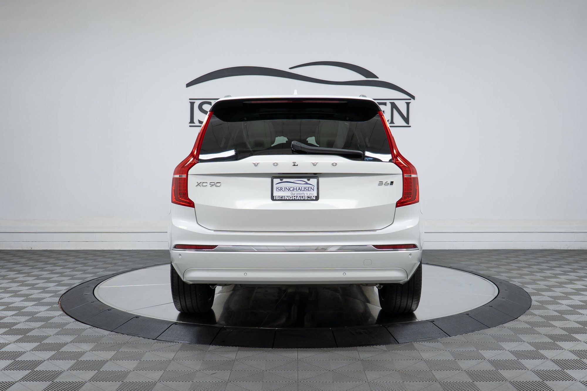 Certified 2023 Volvo XC90 B6 Plus w/ Protection Package Premier AWD/4WD image 6
