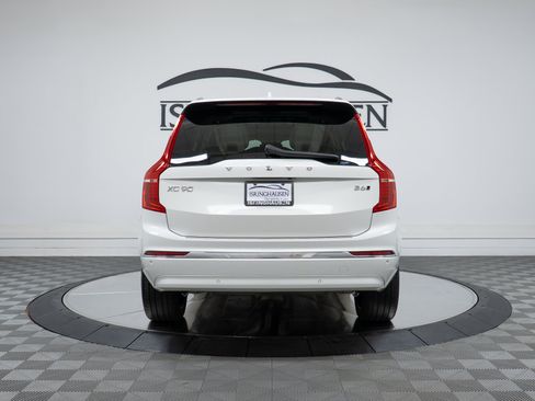 Certified 2023 Volvo XC90 B6 Plus w/ Protection Package Premier AWD/4WD image 6
