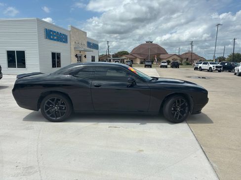 Used 2021 Dodge Challenger SXT w/ Blacktop Package RWD image 2