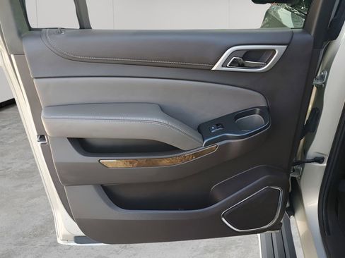 Used 2015 GMC Yukon XL Denali w/ Touring Package image 40