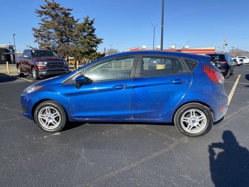 Used 2019 Ford Fiesta SE image 6
