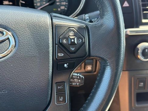 Used 2020 Toyota Sequoia TRD Pro AWD/4WD image 21