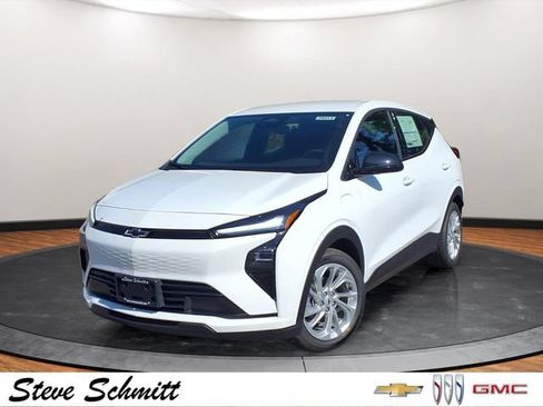 New 2027 Chevrolet Bolt LT FWD image 1