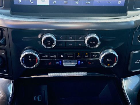 Used 2023 Ford F150 Lariat AWD/4WD image 15