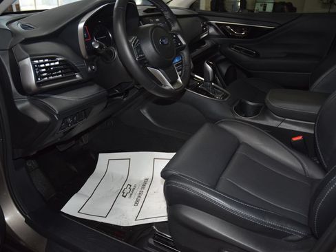 Used 2023 Subaru Outback Limited AWD/4WD image 35