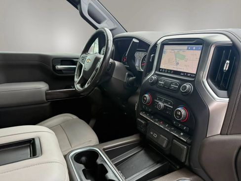Used 2019 Chevrolet Silverado 1500 LTZ w/ Technology Package AWD/4WD image 58