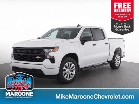 Used 2022 Chevrolet Silverado 1500 Custom RWD image 1