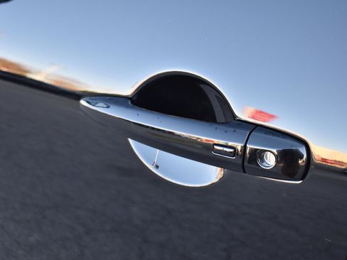 New 2026 Nissan Pathfinder SL image 5