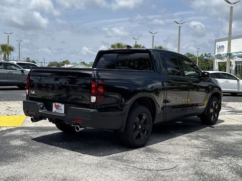 New 2026 Honda Ridgeline Black Edition image 6