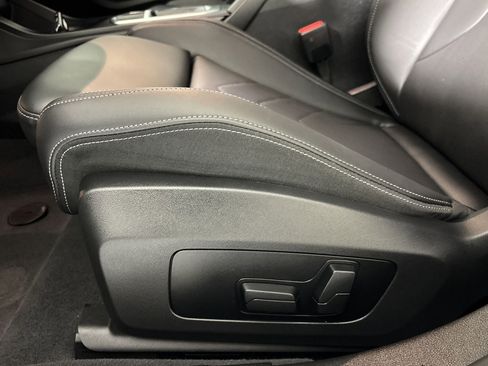 Certified 2025 BMW M235i xDrive w/ Premium Package AWD/4WD image 12