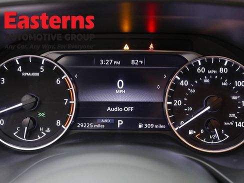 Used 2023 Nissan Rogue S AWD/4WD image 17