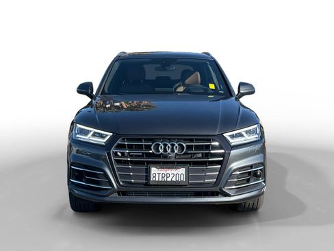 Used 2020 Audi Q5 e Prestige w/ Prestige Package image 8