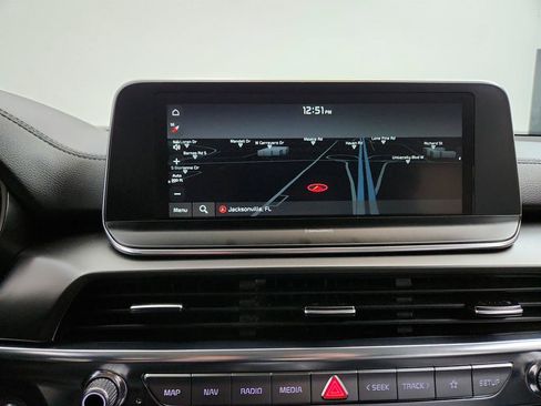 Used 2022 Kia Telluride LX FWD image 17