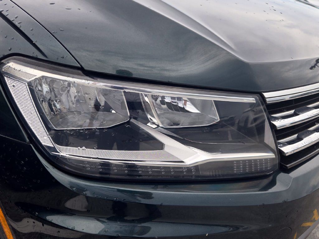 Used 2019 Volkswagen Tiguan SEL FWD image 5