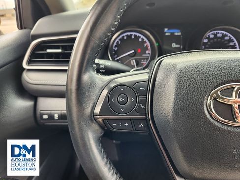 Used 2023 Toyota Camry SE image 36