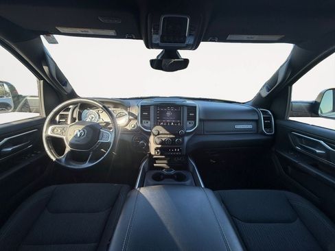 Used 2020 RAM 1500 Big Horn AWD/4WD image 11
