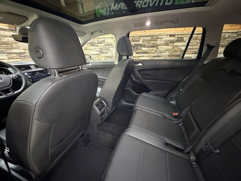 Used 2020 Volkswagen Tiguan SEL image 26
