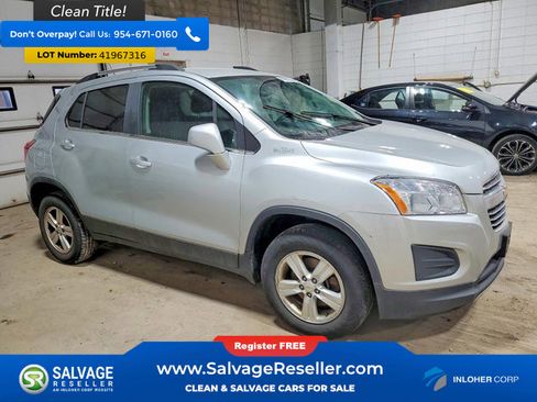 Used 2016 Chevrolet Trax LT w/ LT Convenience Package image 5