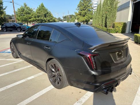 Used 2022 Cadillac CT5 V Blackwing w/ Carbon Fiber Package 2 RWD image 6
