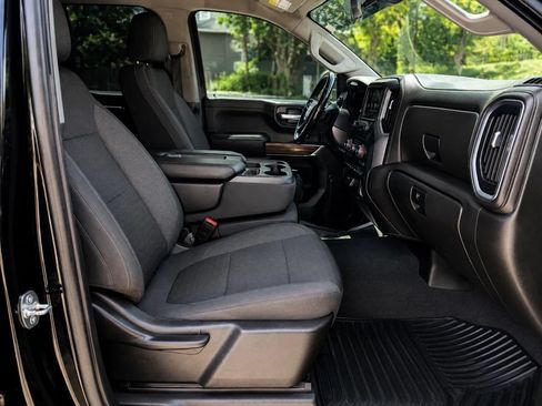 Used 2022 Chevrolet Silverado 1500 LT RWD image 14