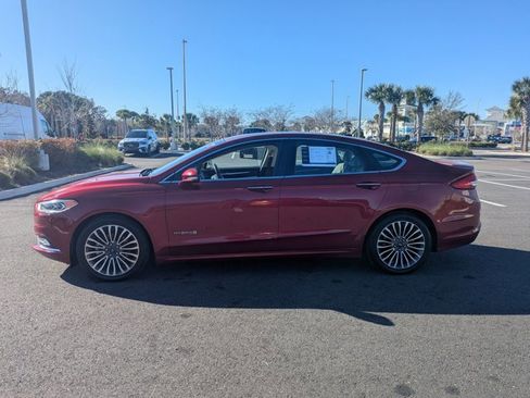 Used 2017 Ford Fusion Titanium image 9