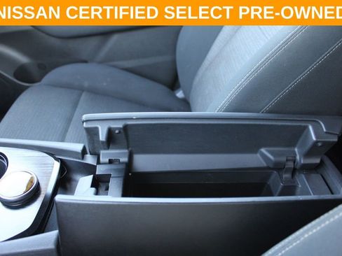 Certified 2022 Nissan Rogue S image 38