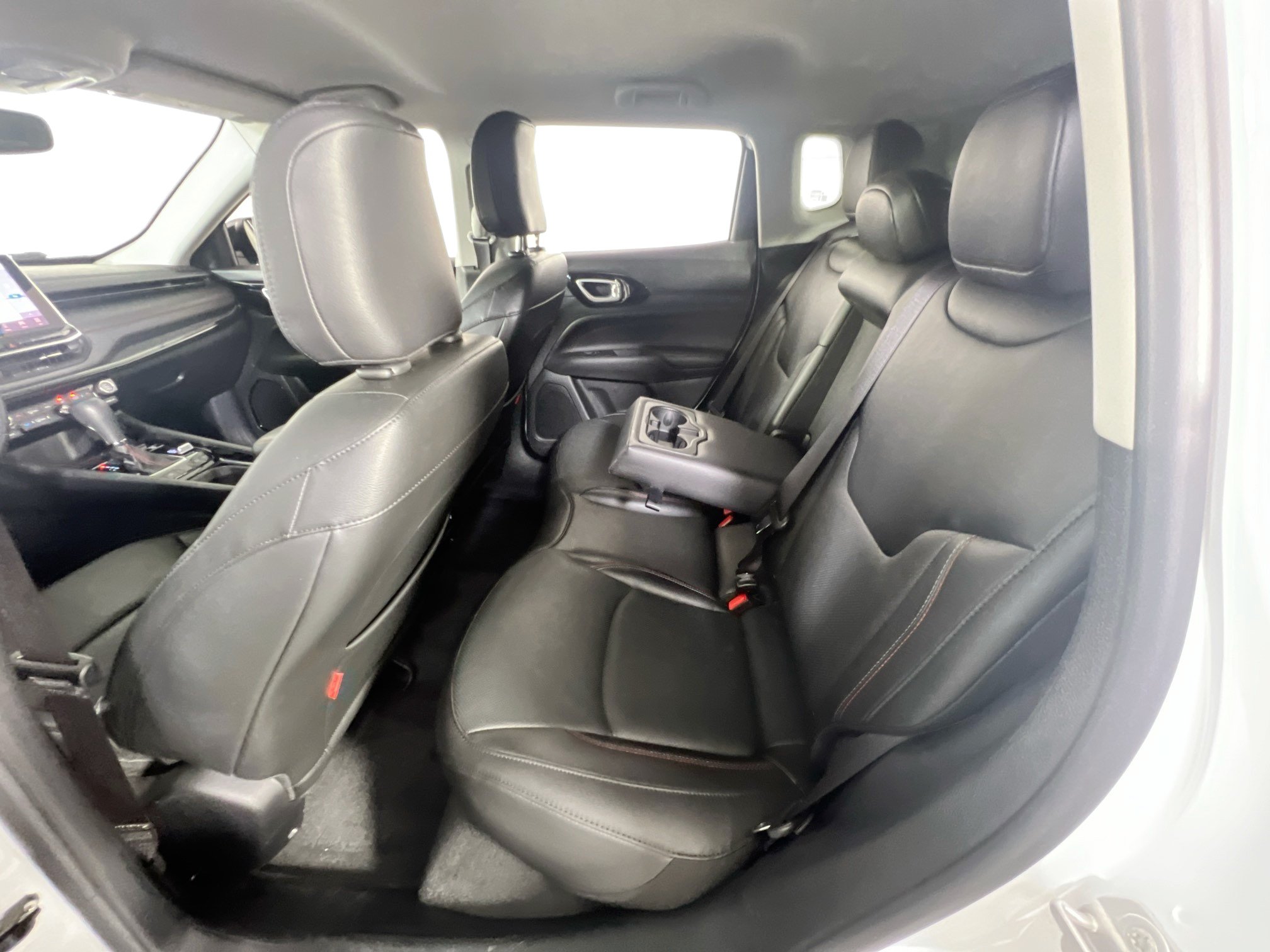 Used 2022 Jeep Compass Trailhawk w/ Trailhawk Elite Group AWD/4WD image 22