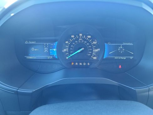 Used 2024 Ford Edge SEL image 19