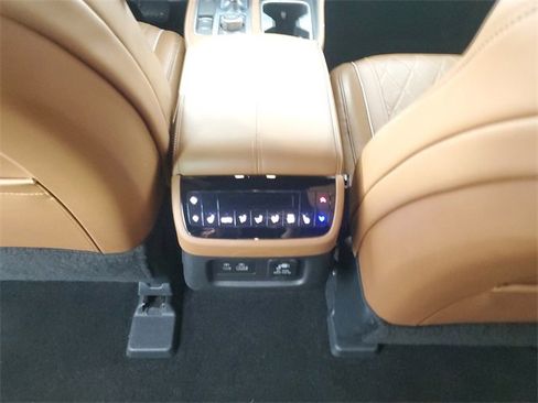 Used 2023 INFINITI QX60 Autograph image 16