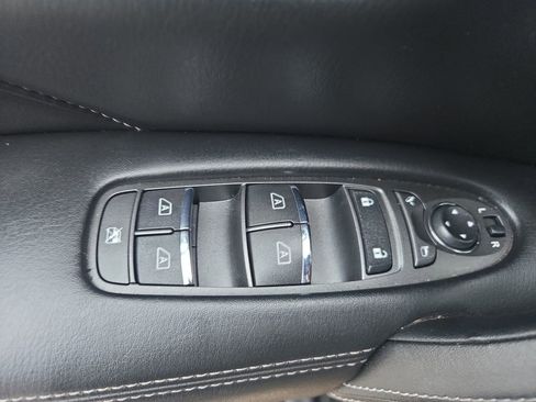 Used 2024 INFINITI QX80 Luxe RWD image 15