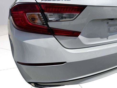 Used 2022 Honda Accord Sport image 16