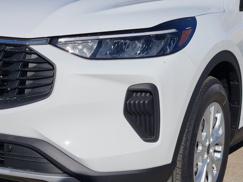 New 2026 Ford Escape Active image 10