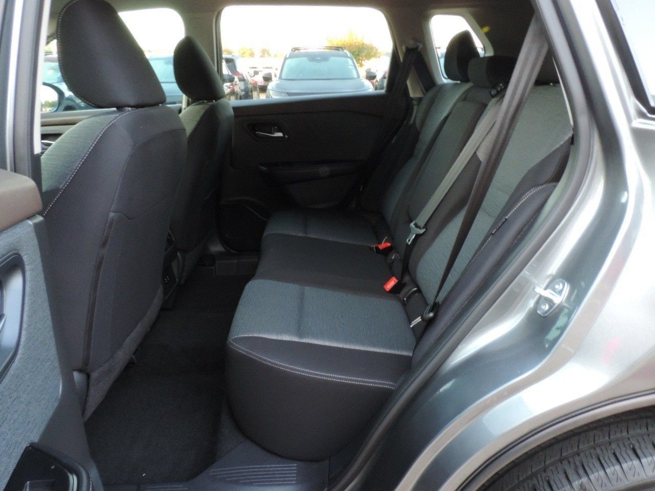 Used 2023 Nissan Rogue SV FWD image 20