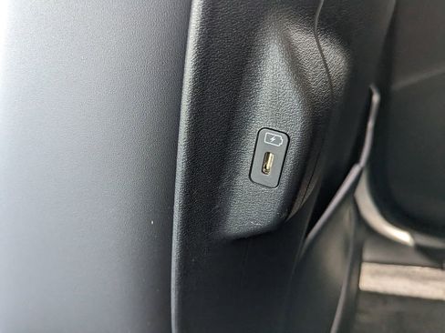 New 2025 Kia EV6 Light RWD image 17