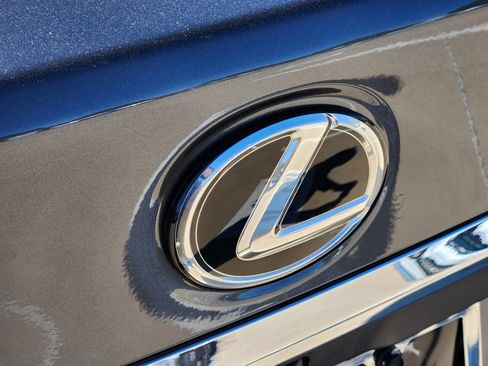 New 2025 Lexus ES 350 w/ Premium Package image 7