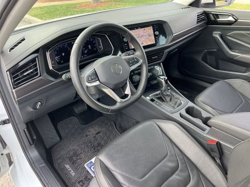 Used 2024 Volkswagen Jetta SEL image 14