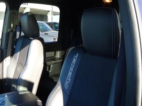 Used 2017 RAM 1500 Rebel w/ Luxury Group image 19