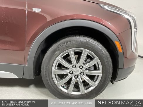 Used 2023 Cadillac XT4 Premium Luxury w/ Cold Weather Package image 10