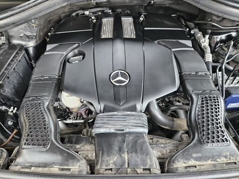 Certified 2017 Mercedes-Benz GLS 450 4MATIC image 28