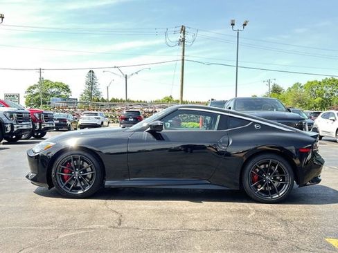 Used 2024 Nissan Z Performance w/ Floor Mat Package RWD image 6