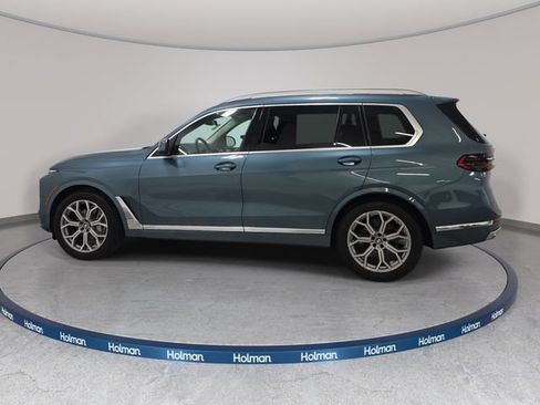 Used 2025 BMW X7 xDrive40i w/ Premium Package AWD/4WD image 8